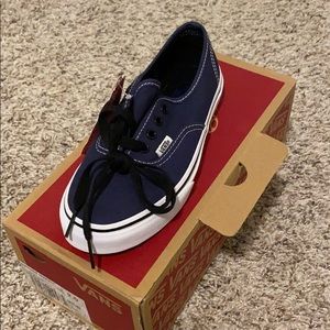 (Kids) Vans shoes size 2